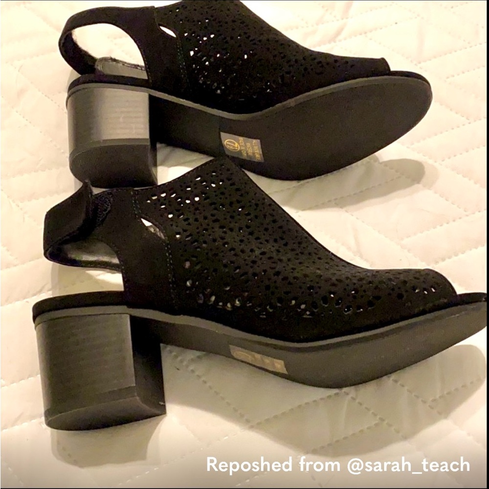 Black Cutout sling back bootie sz 7.5